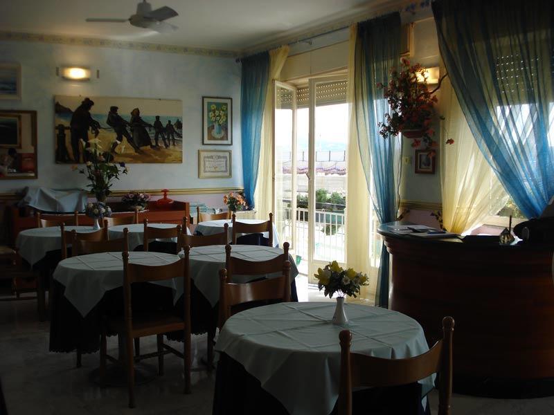 B&B Solana Noli Buitenkant foto