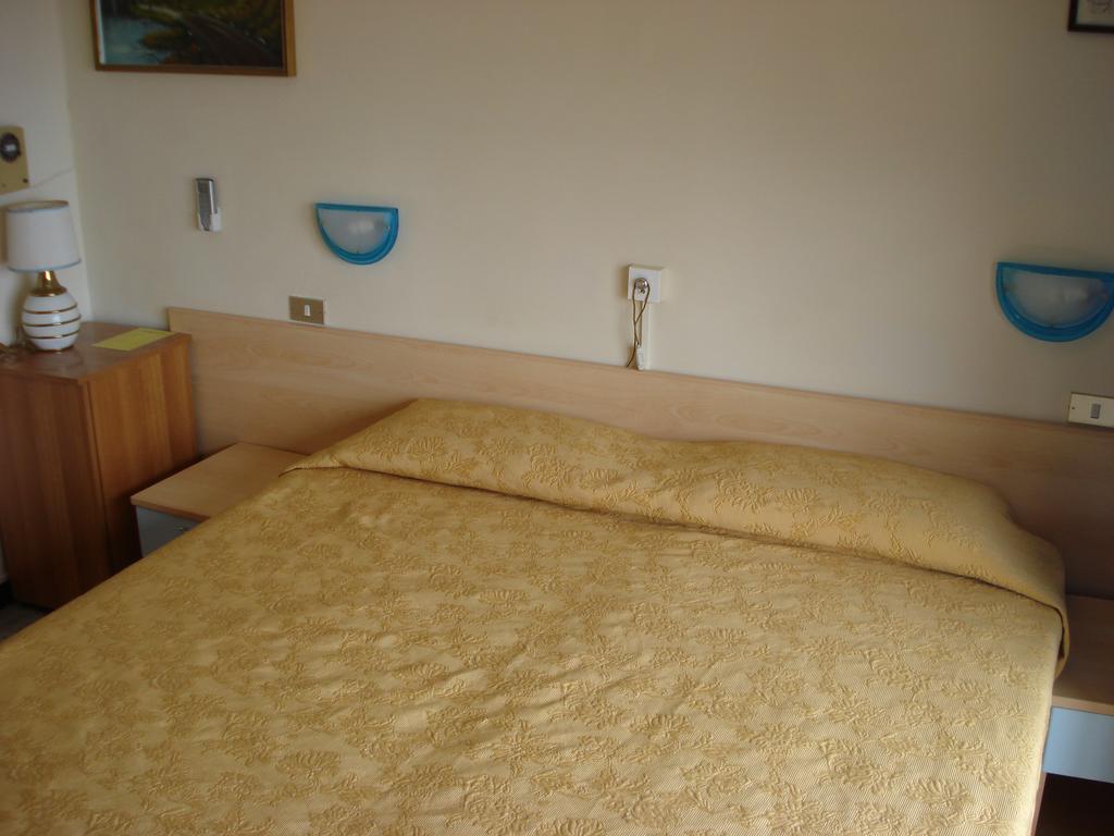 B&B Solana Noli Buitenkant foto