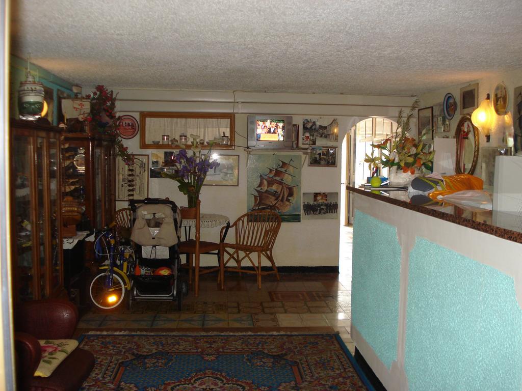 B&B Solana Noli Buitenkant foto