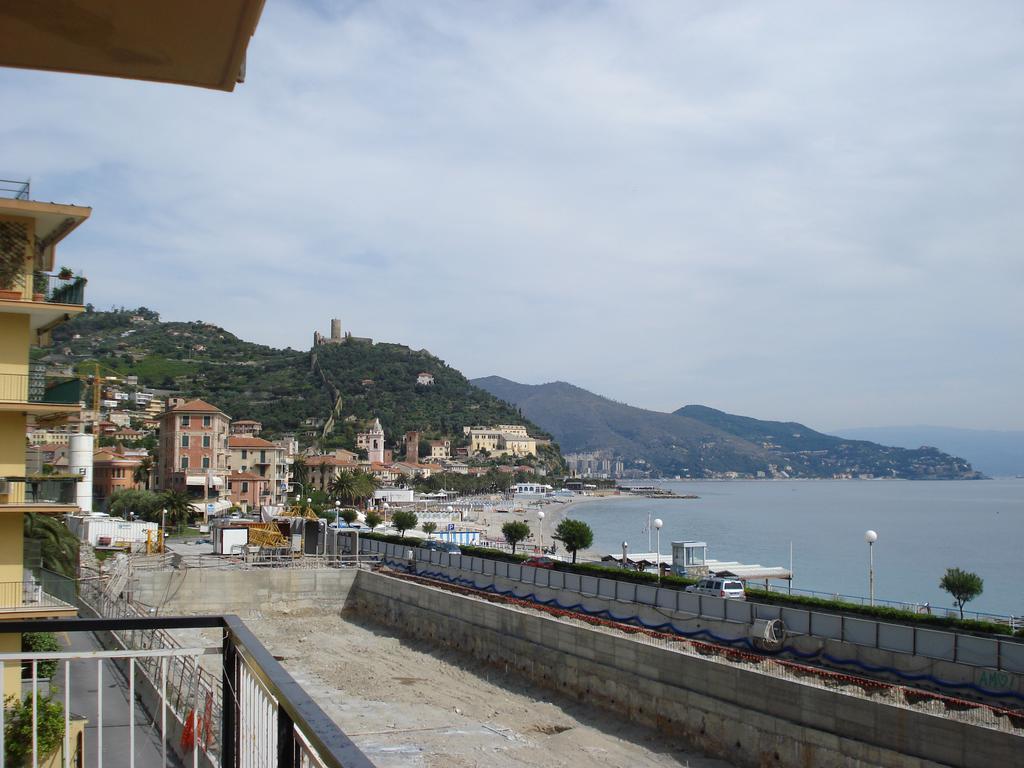 B&B Solana Noli Buitenkant foto