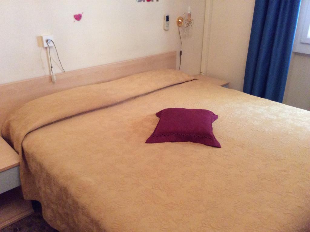 B&B Solana Noli Buitenkant foto